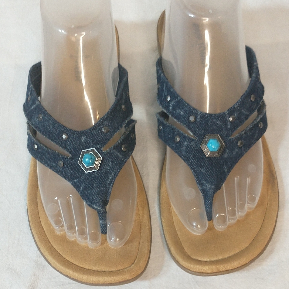 Minnetonka Denim Blue Sandals with Turquoise Details. SZ 10. Beautiful Condition - Picture 2 of 9